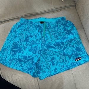 2 tone Blue Patagonia athletic shorts